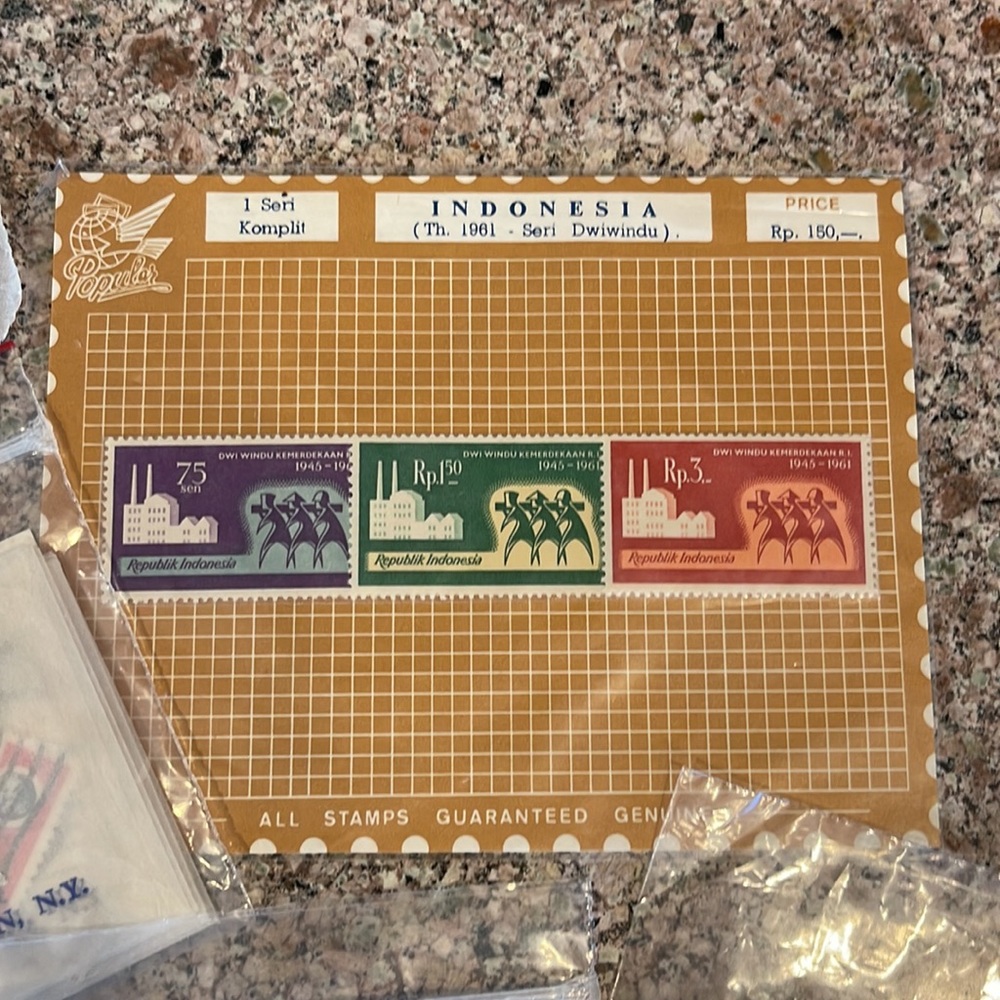 Stamp collection - Picture 4 of 7